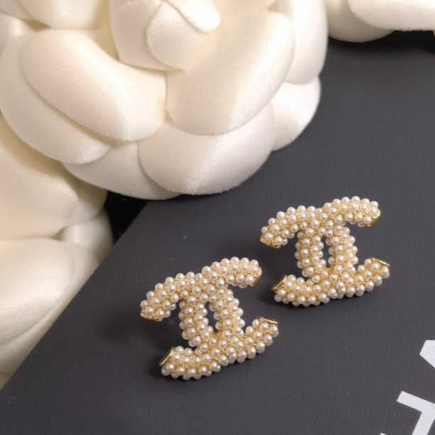 Ch**el earrings